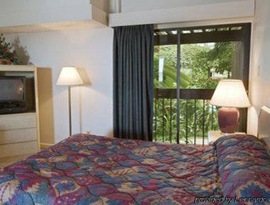 מלון Super 8 By Wyndham אוזונה חדר תמונה